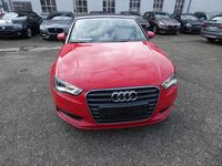Gebraucht Audi A3 Cabriolet Ambiente 110 PS (80 kW) 2015 Rot Cabrio