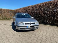Gebraucht VW Golf 75 PS (55 kW) 2000 Silber Coupé