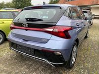 Gebraucht Hyundai i20 101 PS (74 kW) 2025 Blau Limousine