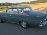 Gebraucht Mercedes 220 110 PS (80 kW) 1963 Grau Limousine