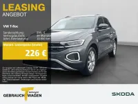 Gebraucht VW T-Roc Style 150 PS (110 kW) 2025 Grau SUV
