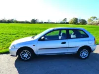 Second-hand Mazda 323 73 CP (53 kW) 1998 Argintiu Hatchback