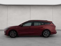 Gebraucht Ford Focus ST-Line 155 PS (114 kW) 2024 Fantasticrot metallic Kombi