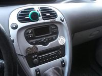 Gebraucht Citroën Xsara 115 PS (84 kW) 2003 Silber Van / Kleinbus