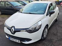 Gebraucht Renault Clio IV Life 73 PS (53 kW) 2016 Gletscherweiss Kleinwagen