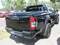 Gebraucht Mitsubishi L200 Top 150 PS (110 kW) 2022 Pianoschwarz Pickup