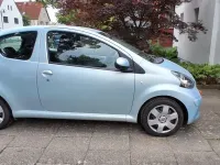Gebraucht Toyota Aygo 68 PS (50 kW) 2006 Blau Kleinwagen