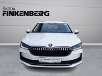 Gebraucht Skoda Superb Selection 150 PS (110 kW) 2025 Weiß Kombi