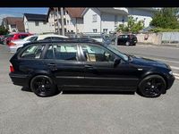 Gebraucht BMW 318 143 PS (105 kW) 2005 Schwarz Kombi