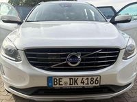 Gebraucht Volvo XC60 Summum 220 PS (161 kW) 2017 Weiß SUV