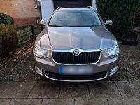 Gebraucht Skoda Superb 170 PS (125 kW) 2012 Andere farben Kombi