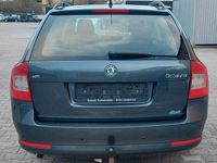 Second-hand Skoda Octavia Ambiente 102 CP (75 kW) 2009 Gri Break