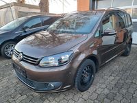 Gebraucht VW Touran 140 PS (102 kW) 2014 Braun Van / Kleinbus