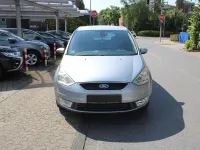 Gebraucht Ford Galaxy Ghia 140 PS (102 kW) 2007 Silber Van / Kleinbus