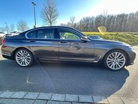 Gebraucht BMW 730 Performance 265 PS (194 kW) 2016 Grau Limousine