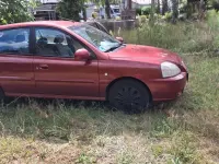 Gebraucht Kia Rio 97 PS (71 kW) 2004 Rot Limousine