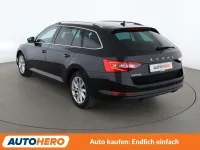 Gebraucht Skoda Superb Style 150 PS (110 kW) 2022 Schwarz Kombi