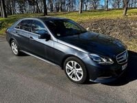 Gebraucht Mercedes E220 170 PS (125 kW) 2013 Grau Limousine