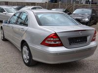 Gebraucht Mercedes C240 170 PS (125 kW) 2003 Brillantsilber  metalliclack Limousine
