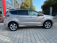 Gebraucht Ford Kuga Vignale 179 PS (131 kW) 2018 Grau SUV