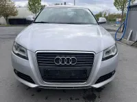 Gebraucht Audi A3 Ambiente 105 PS (77 kW) 2010 Silber Kleinwagen