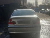 Gebraucht BMW 325 192 PS (141 kW) 2002 Grau Limousine