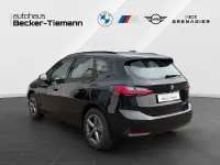 Gebraucht BMW 220 Active Tourer Efficient Dynamics 170 PS (125 kW) 2025 Schwarz Van / Kleinbus