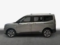 Neu Ford Tourneo Courier Titanium 125 PS (91 kW) 2026 Silber Van / Kleinbus