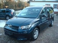 Neu VW Caddy Maxi Family 116 PS (85 kW) 2026 Starlight blue metallic Van / Kleinbus