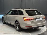 Gebraucht Skoda Superb SportLine 200 PS (147 kW) 2024 Steelgrau Kombi