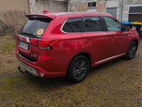 Gebraucht Mitsubishi Outlander P-HEV 224 PS (164 kW) 2019 Rot SUV