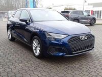 Gebraucht Audi A3 Basis 150 PS (110 kW) 2024 Blau Limousine