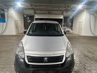 Gebraucht Peugeot Partner 120 PS (88 kW) 2015 Silber Van / Kleinbus