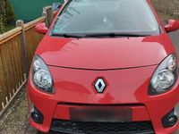Second-hand Renault Twingo 75 CP (55 kW) 2009 Roșu Hatchback