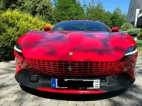 Gebraucht Ferrari Roma 620 PS (456 kW) 2025 Rot Cabrio