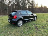 Gebraucht VW Polo 60 PS (44 kW) 2014 Schwarz Kleinwagen