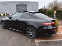 Gebraucht Mercedes E220 AMG 194 PS (142 kW) 2018 Schwarz Coupé