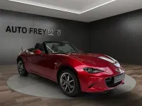 Neu Mazda MX5 Exclusive-Line 132 PS (97 kW) 2025 Rot Cabrio