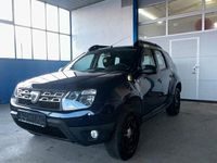 Gebraucht Dacia Duster Lauréate 114 PS (83 kW) 2017 Blau SUV