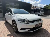 Gebraucht VW Golf VII Trendline 110 PS (80 kW) 2018 Weiß Limousine