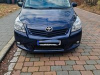 Gebraucht Toyota Verso 126 PS (92 kW) 2009 Blau Van / Kleinbus