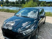 Gebraucht Hyundai i20 Trend 101 PS (74 kW) 2025 Schwarz Kleinwagen