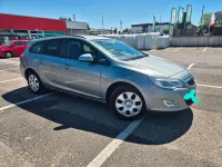 Second-hand Opel Astra 101 CP (74 kW) 2012 Break