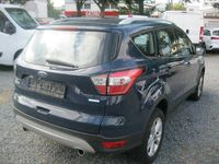 Gebraucht Ford Kuga Titanium 175 PS (128 kW) 2018 Blau SUV