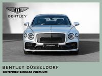 Gebraucht Bentley Flying Spur 549 PS (403 kW) 2024 Silber Limousine