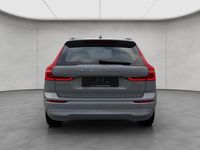 Gebraucht Volvo XC60 Core 197 PS (144 kW) 2023 Grau SUV