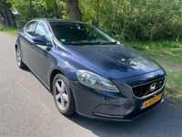 Gebraucht Volvo V40 Momentum 114 PS (83 kW) 2013 Blau Kombi