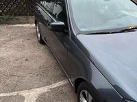 Gebraucht Mercedes E220 170 PS (125 kW) 2015 Blau Kombi