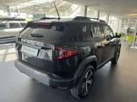 Neu Dacia Duster Journey 114 PS (83 kW) 2026 Schwarz SUV