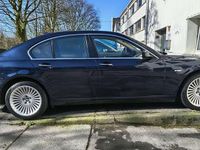 Gebraucht BMW 750 367 PS (269 kW) 2006 Blau Limousine